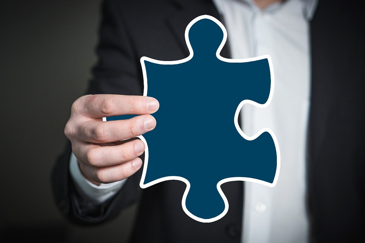 百纵科技实名账号：代理注册公司的收费