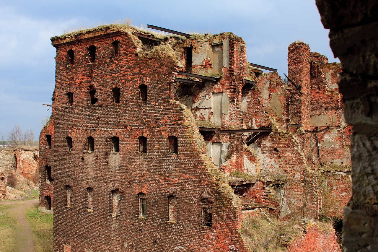 闲鱼实名账号：详情下载教程嘉联易货APP