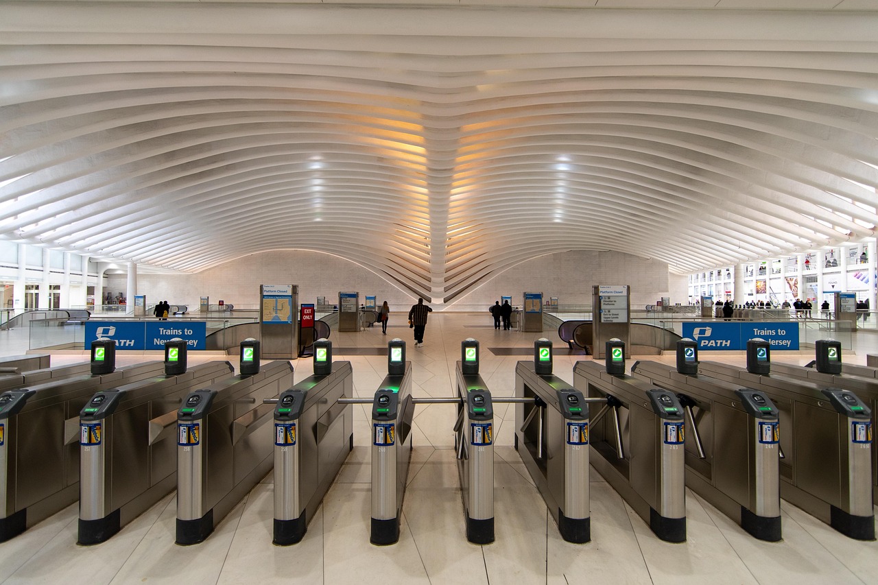 铁塔猫酸奶爆珠（粗）：石屏专业工商注册代理公司