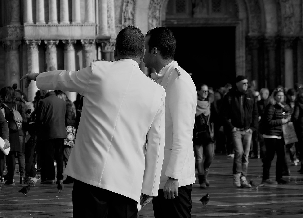 衡天云实名账号：实名账号对于网络社交的未来发展